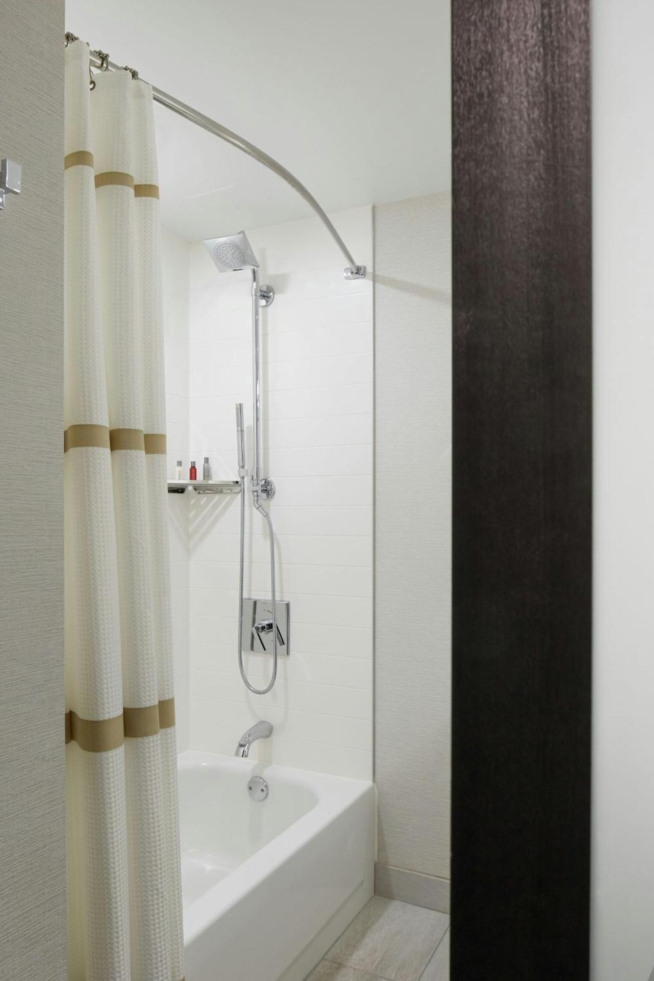 Marriott Columbus Northwest Hotel