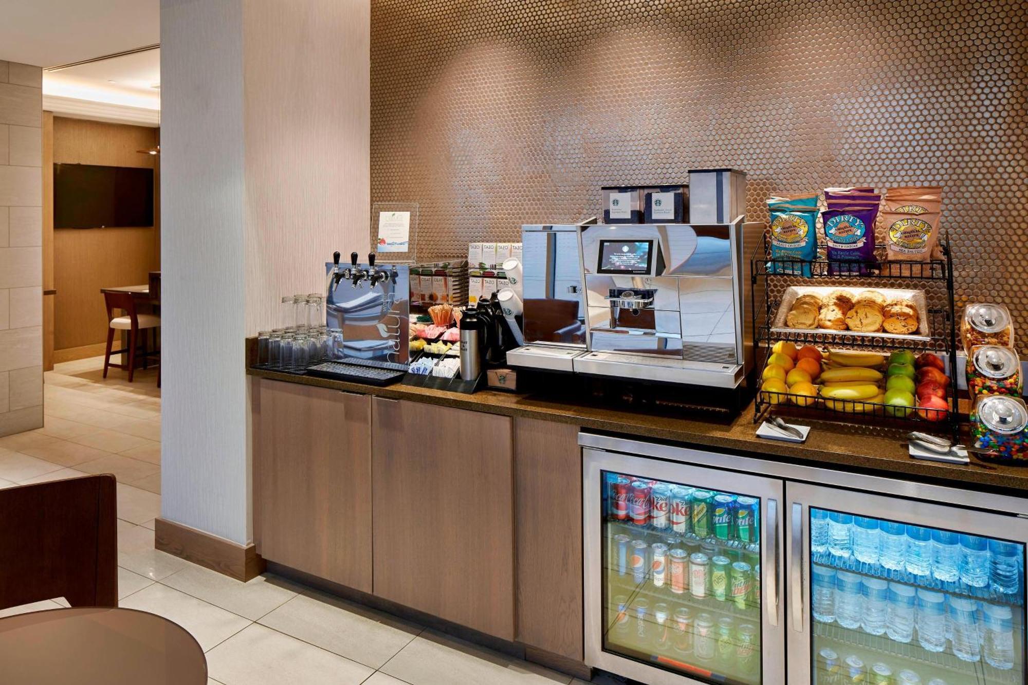 Hotel Marriott Columbus Northwest 4*